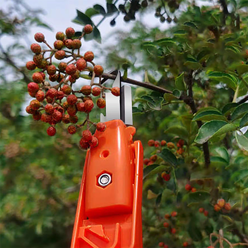 Efficient Pepper Picking Tools | Stornfield