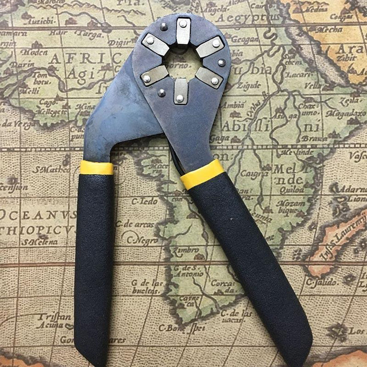 14-in-1 Logger Head Adjustable Wrench Bionic Handle | Stornfield