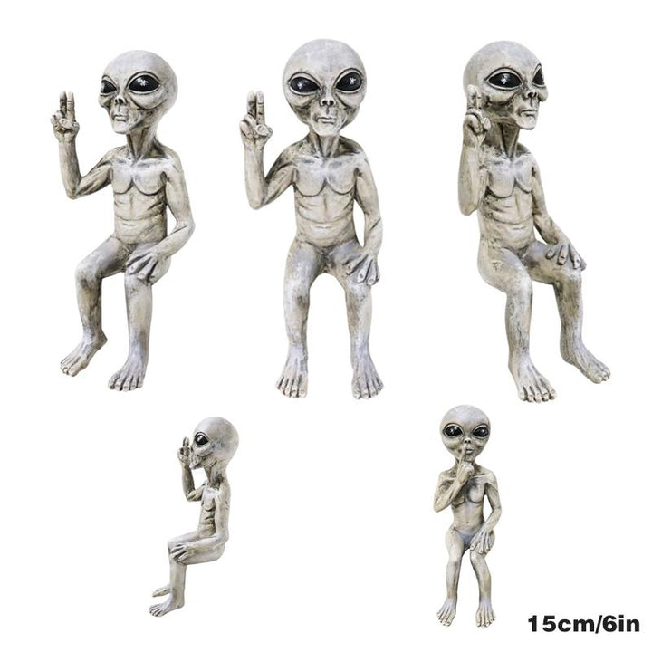 Alien Garden Statue | Stornfield