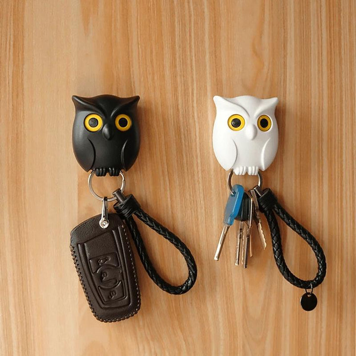 🦉The Key Guard is a Reliable Owl - Cute Owl Keychain with Auto Opening and Closing Eyes | Stornfield