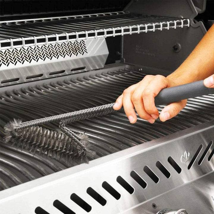 360° Rotating 18" Barbecue Cleaning Brush | Stornfield