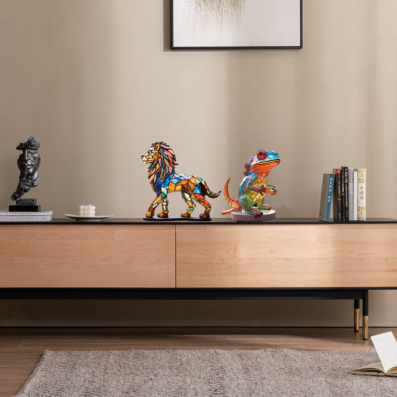 Wildlife Art with Base Wild Animal Desktop Decorations | Stornfield