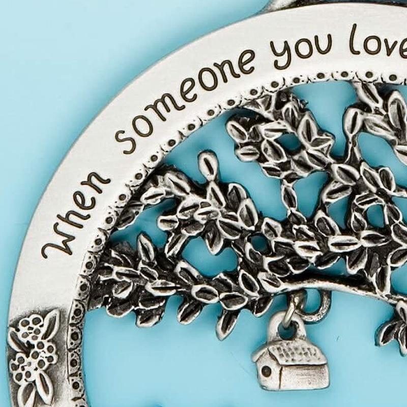 "When someone you love becomes a memory" - Solemn Christmas remembrance | Stornfield