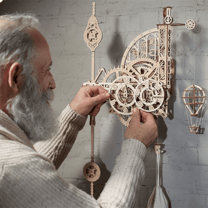 Aero Wall Clock with Stornfield Pendulum