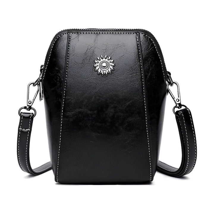 Clara Bag - Luxurious Shoulder Bag for Effortless Elegance | Stornfield