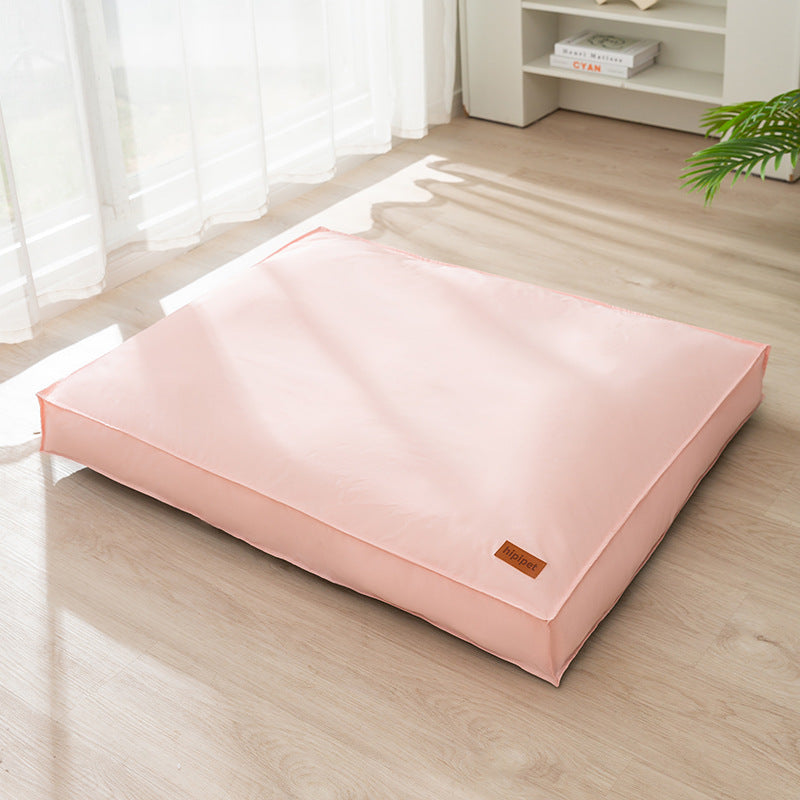 Waterproof pet bed. | Stornfield