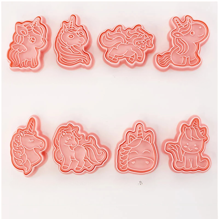 8pcs 3D Cartoon Pressable Cookie Cutters Biscuit Mold Cookie Stamp Set | Stornfield