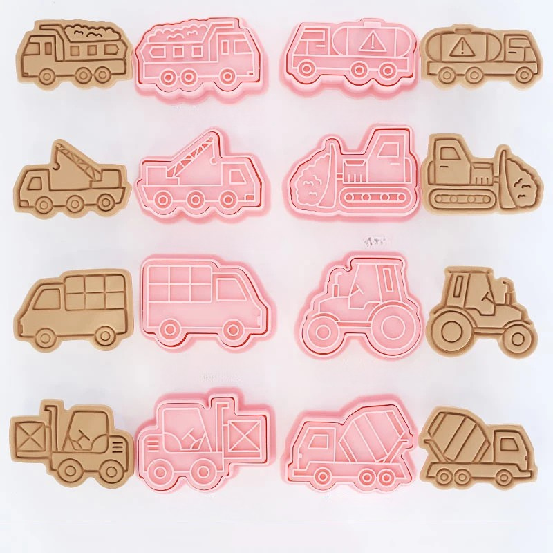 8pcs 3D Cartoon Pressable Cookie Cutters Biscuit Mold Cookie Stamp Set | Stornfield