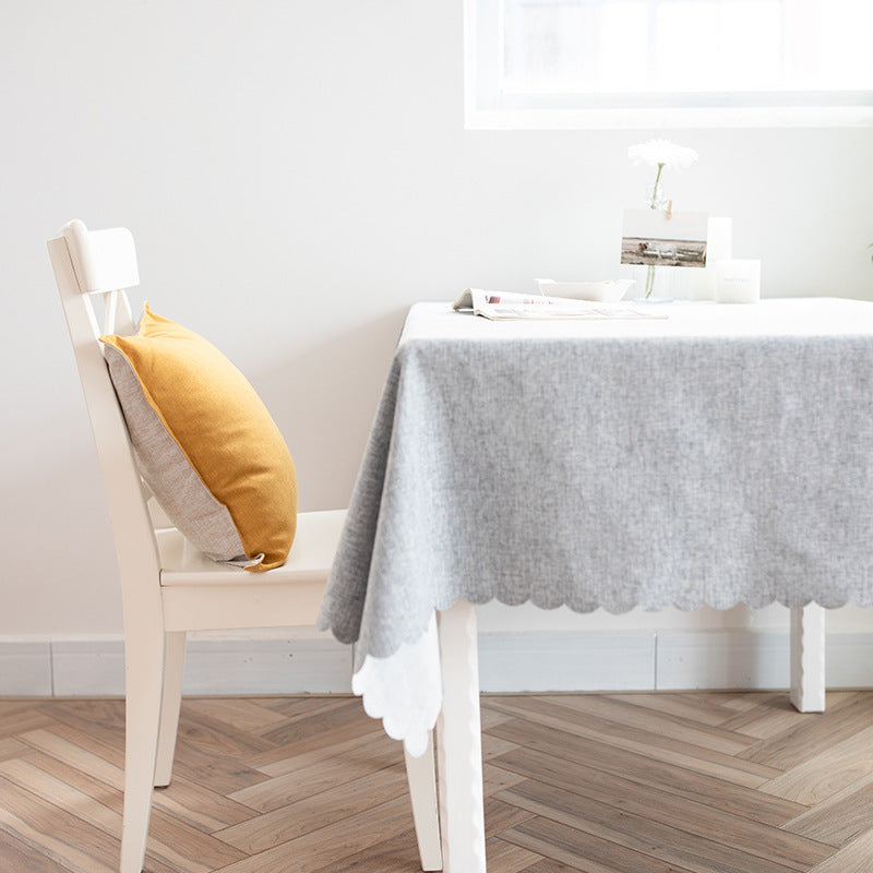 Square decorative cushion cover in linen look with fine texture and concealed zipper