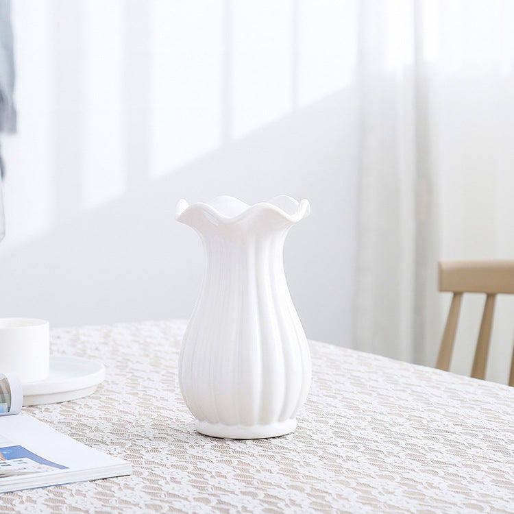 Elegant Ceramic Vase Stornfield