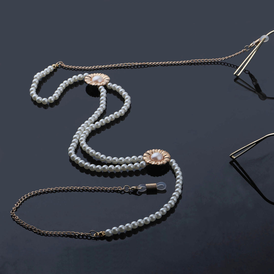 Elegant Pearl Eyewear Chain Stornfield
