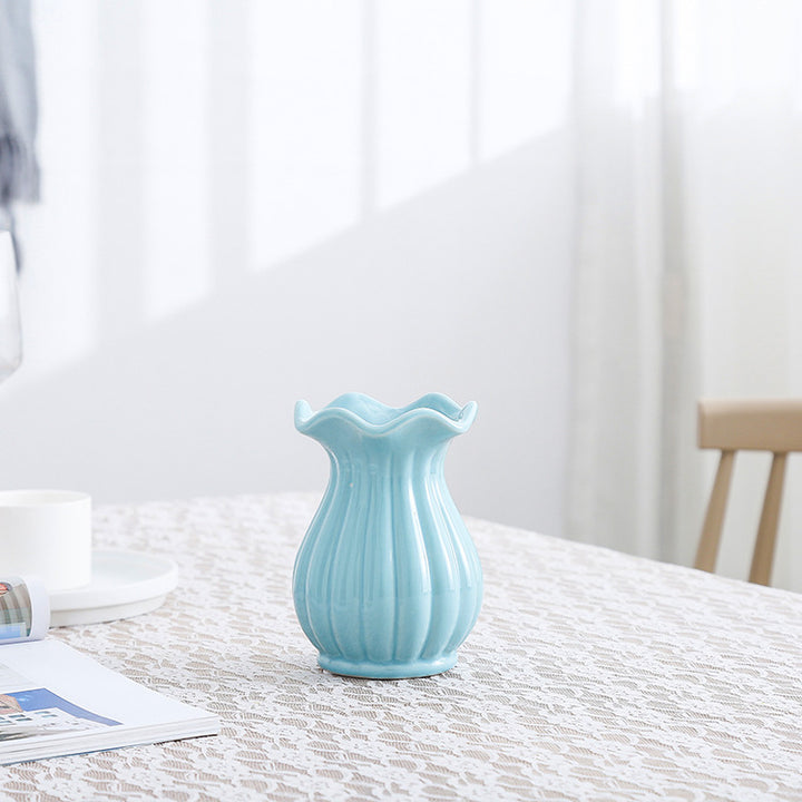 Elegant shaped table vase Stornfield