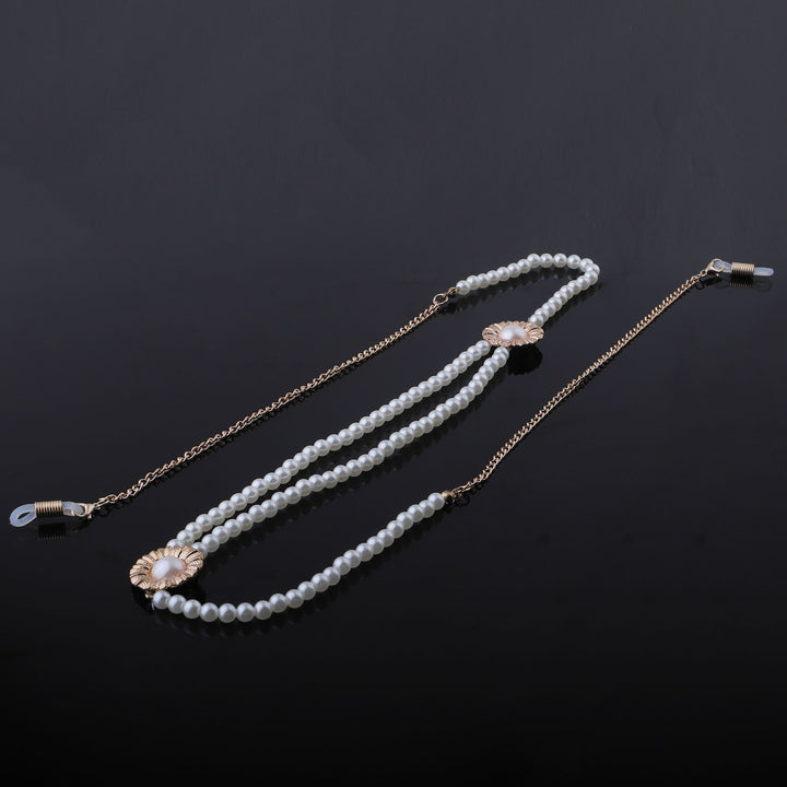 Elegant Pearl Eyewear Chain Stornfield