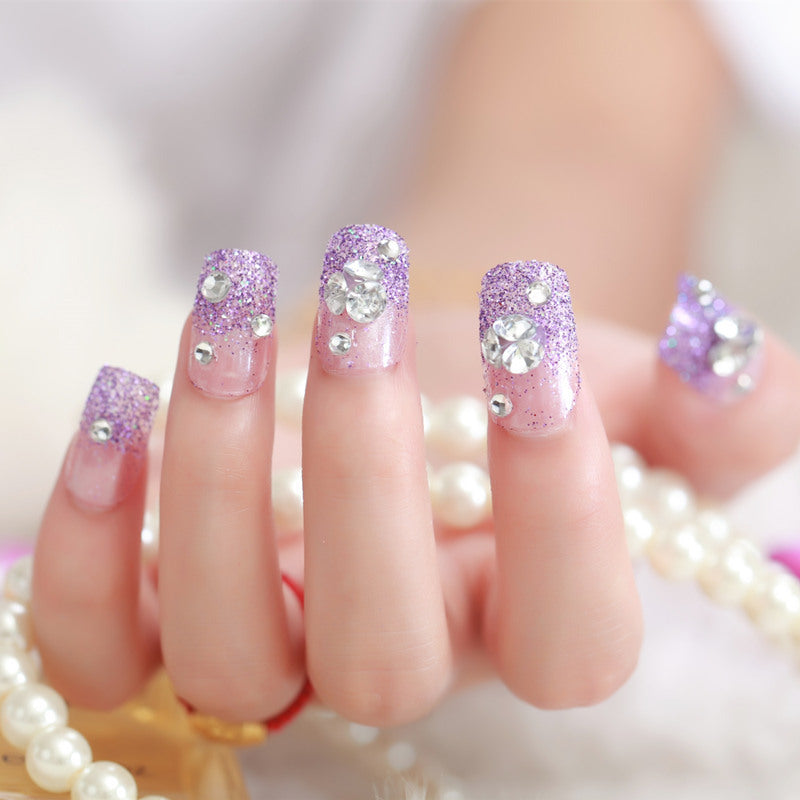Glamorous Rhinestone-Studded Press-On Nails