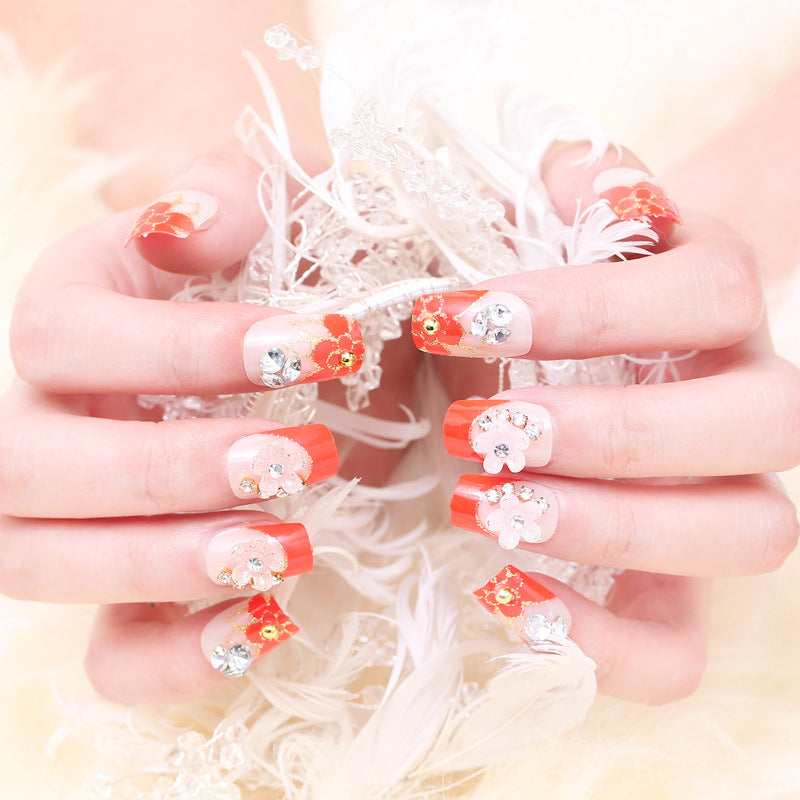 Artificial nails with delicate floral decorations Stornfield