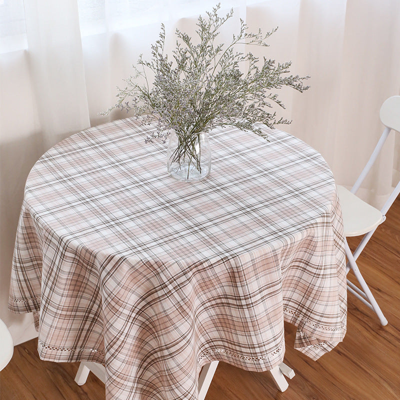 Round cotton tablecloth in check pattern with decorative crochet border Stornfield