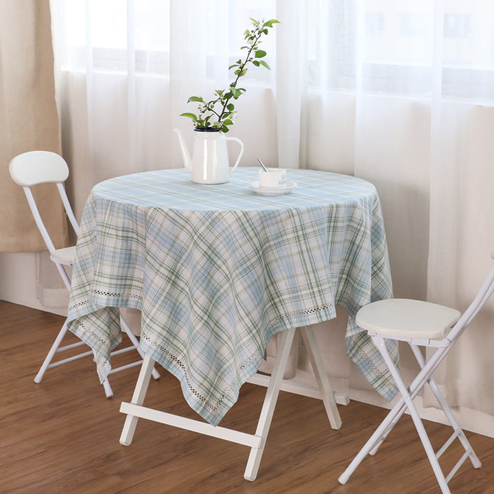 Round cotton tablecloth in check pattern with decorative crochet border Stornfield