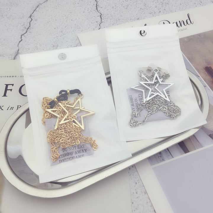 Star-Embellished Eyewear Chain Stornfield