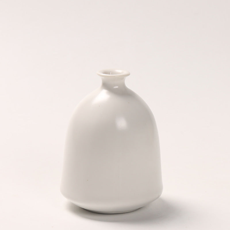 Minimalist Ceramic Bud Vase Stornfeild