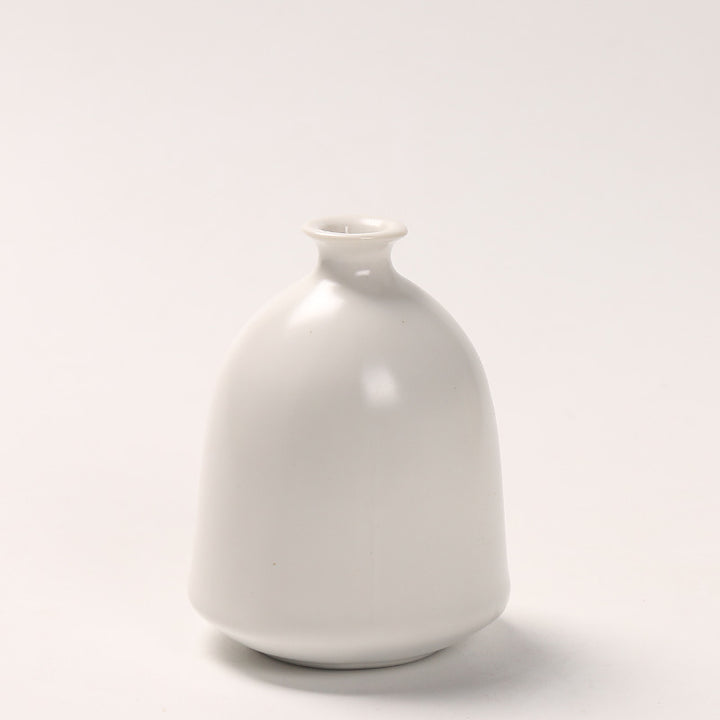 Minimalist Ceramic Bud Vase Stornfeild