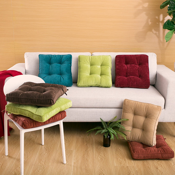 High-quality velvet seat cushion with square tufting and thick padding Stornfield