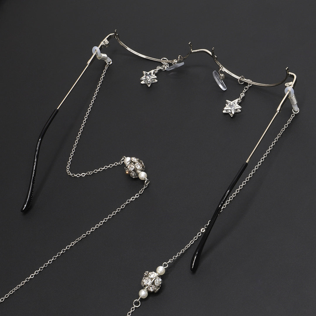 Decorative Star-Accented Eyewear Chain Stornfield