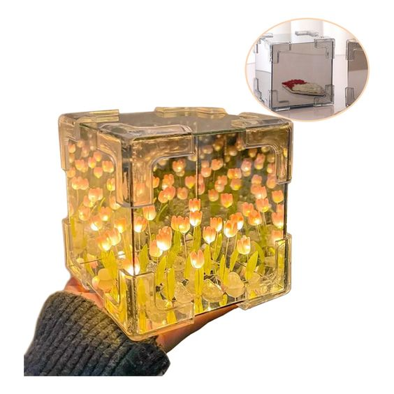Blossom Box | Magical Tulip Light | Stornfield