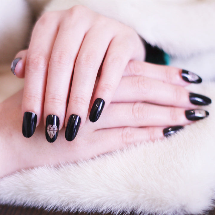 Artistic Press-On Nail Design Kit