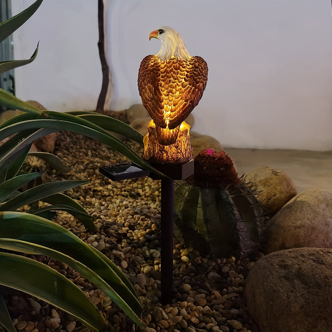 SolarGlow Eagle - Stylish Solar Lamp for Garden Lighting | Stornfield