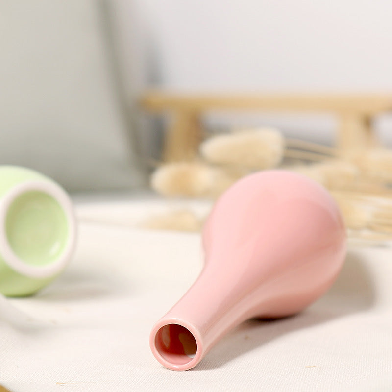Elegant Minimalist Vase Stornfeild