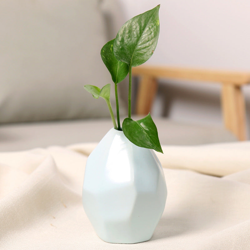 Geometric Ceramic Decorative Vase Stornfeild