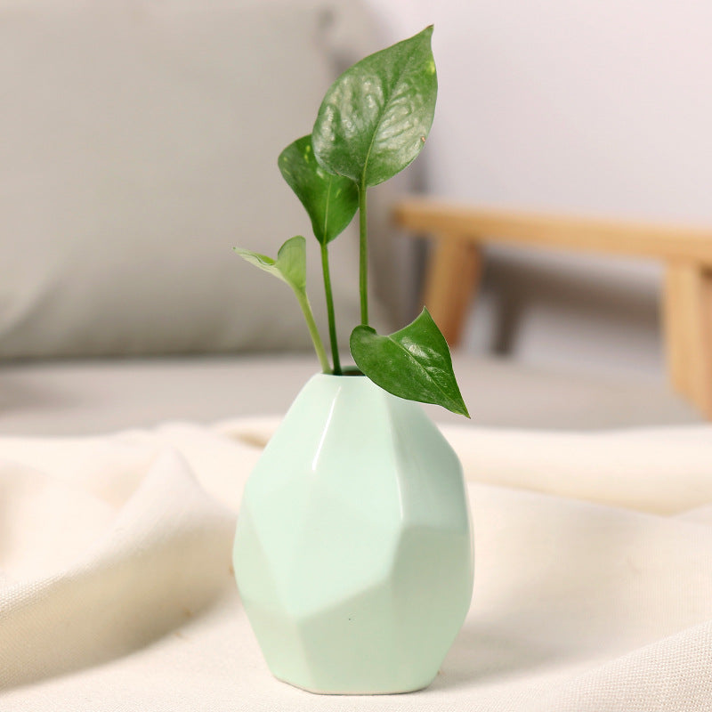 Geometric Ceramic Decorative Vase Stornfeild