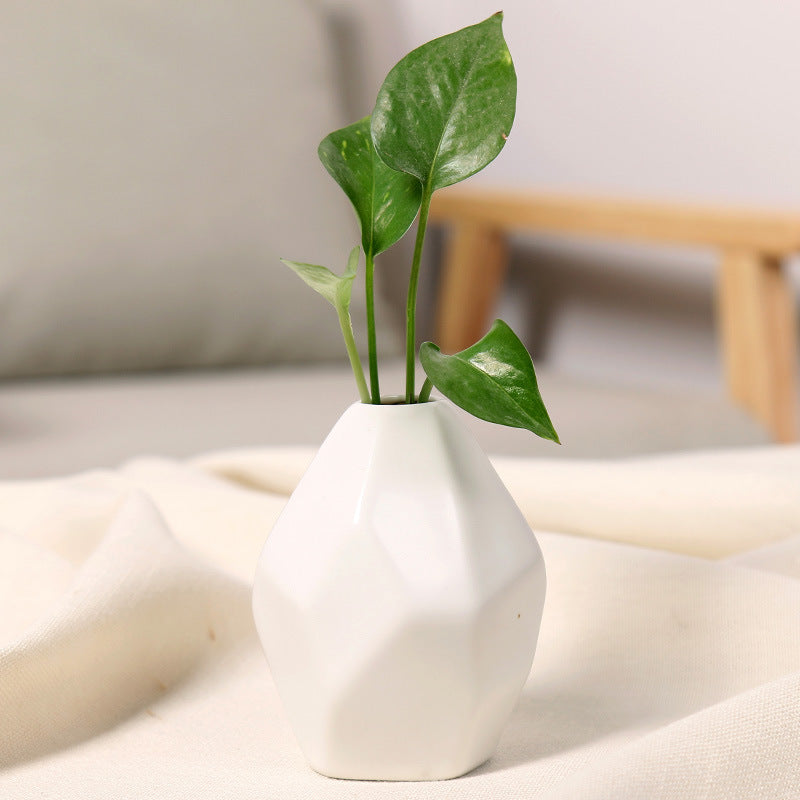 Geometric Ceramic Decorative Vase Stornfeild