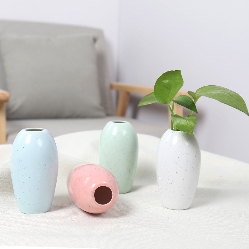 Elegant Ceramic Planter Stornfeild