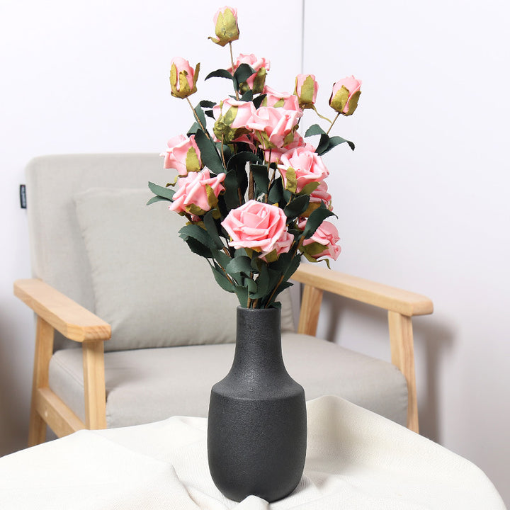 Elegant Floral Arrangement Vase Stornfeild
