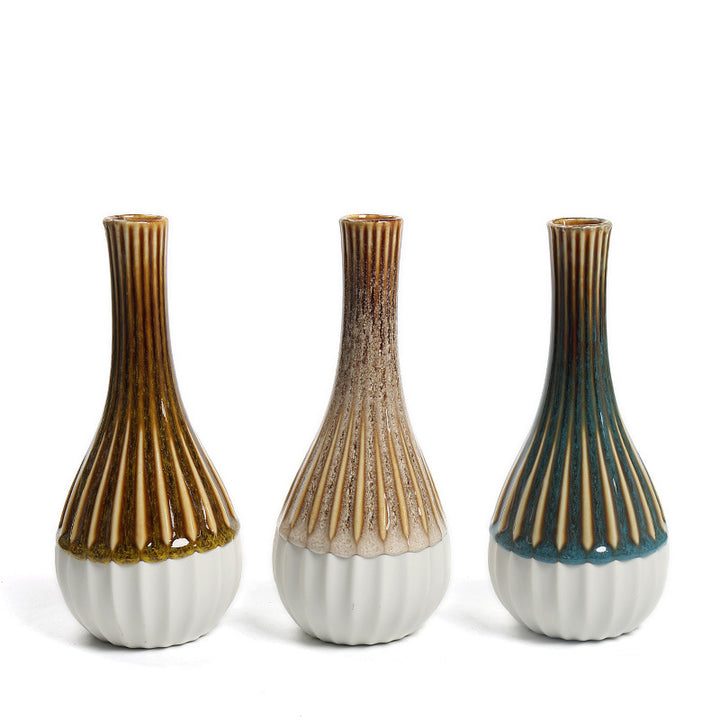 Elegant Flower Arrangement Vase Stornfeild