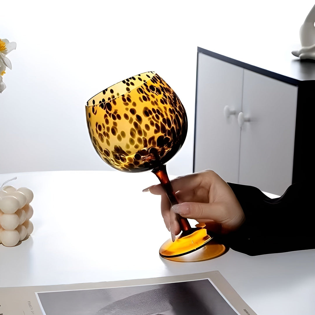 Leopard print wine glasses – Vintage design in set of 2 | Perfect for special occasions | Stornfield