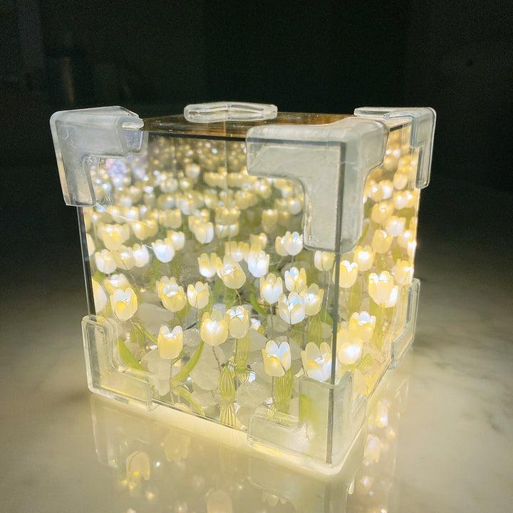 Blossom Box | Magical Tulip Light | Stornfield