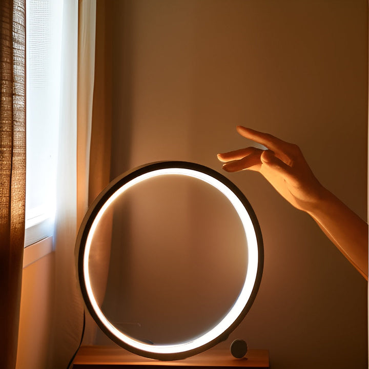 Stornfield | Dimmable LED Minimalist Round Table Lamp - RumiLight