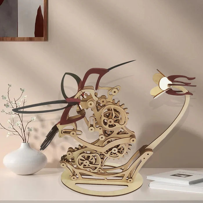 Kinetic Hummingbird Sculpture made of Wood | Stornfield