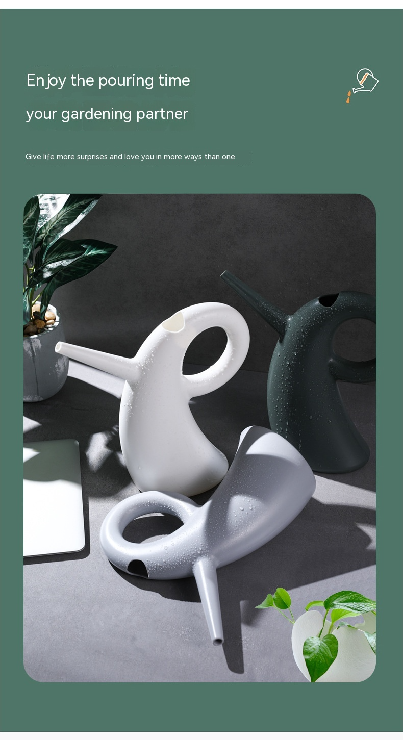 Stornfield | Watering can with extended spout – Elegant design for precise watering