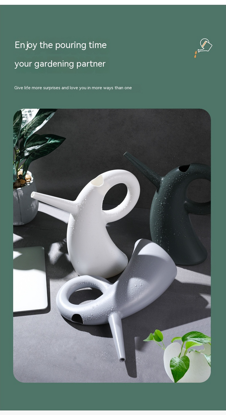 Stornfield | Watering can with extended spout – Elegant design for precise watering