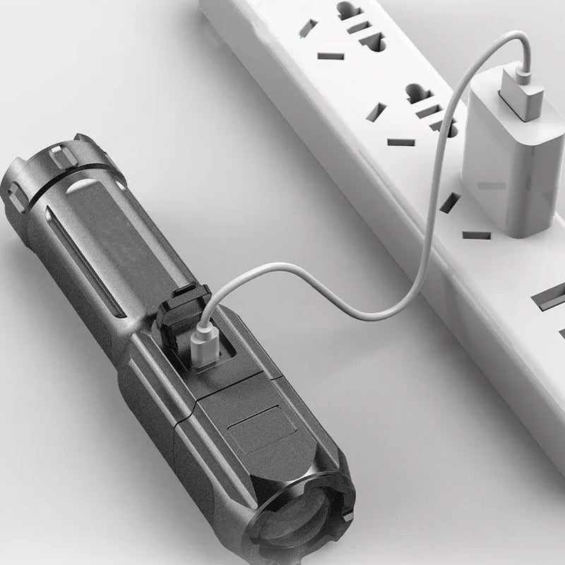 Powerful LED flashlight | Stornfield