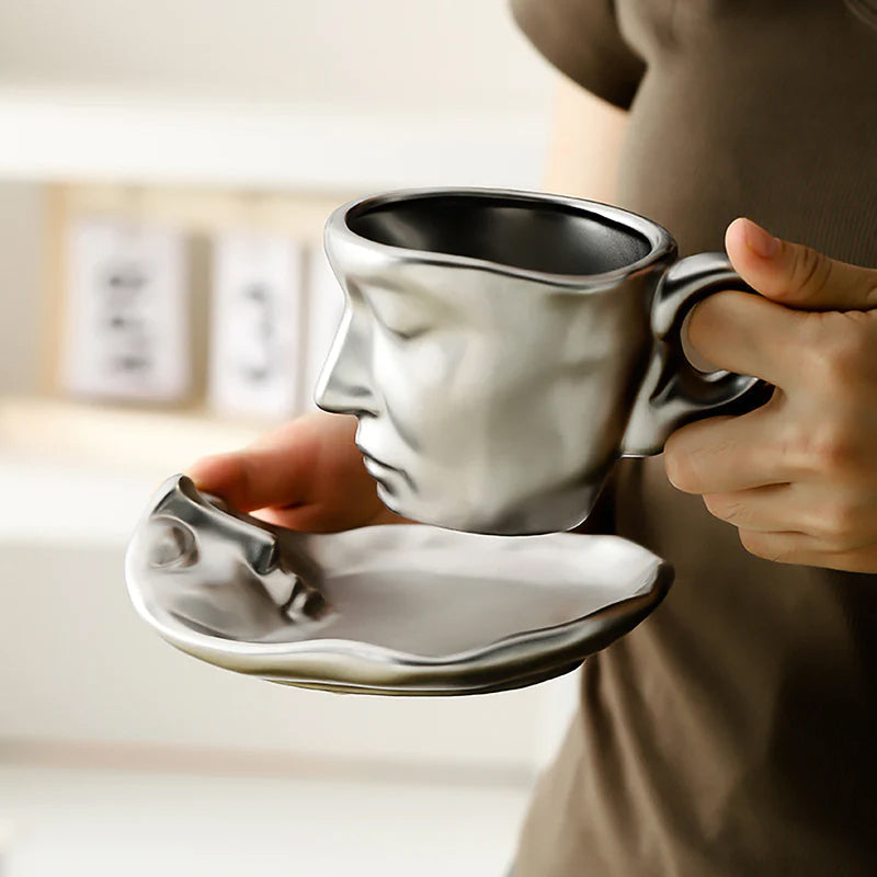 Stornfield | Kyssnades Face ceramic mug