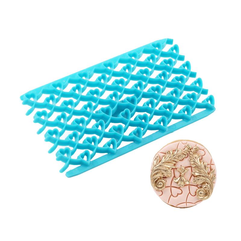 Relief cake mould | Stornfield