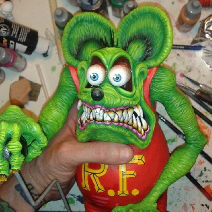 Angry Big Mouth Monster Statues | Stornfield