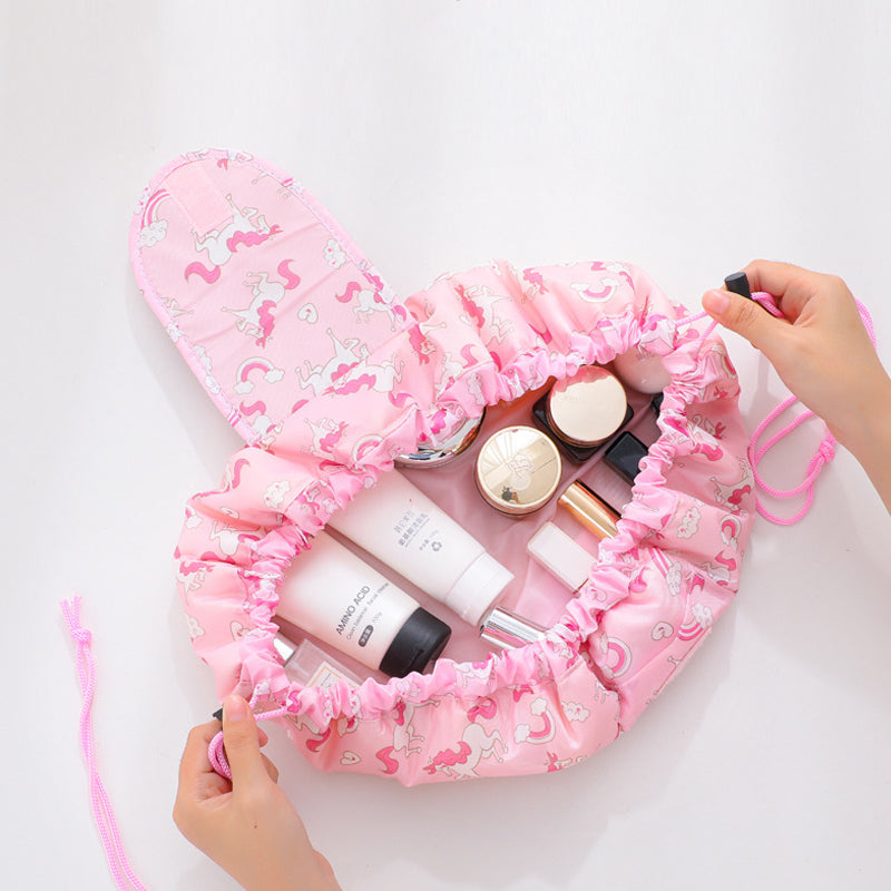Magical cosmetic bag | Stornfield