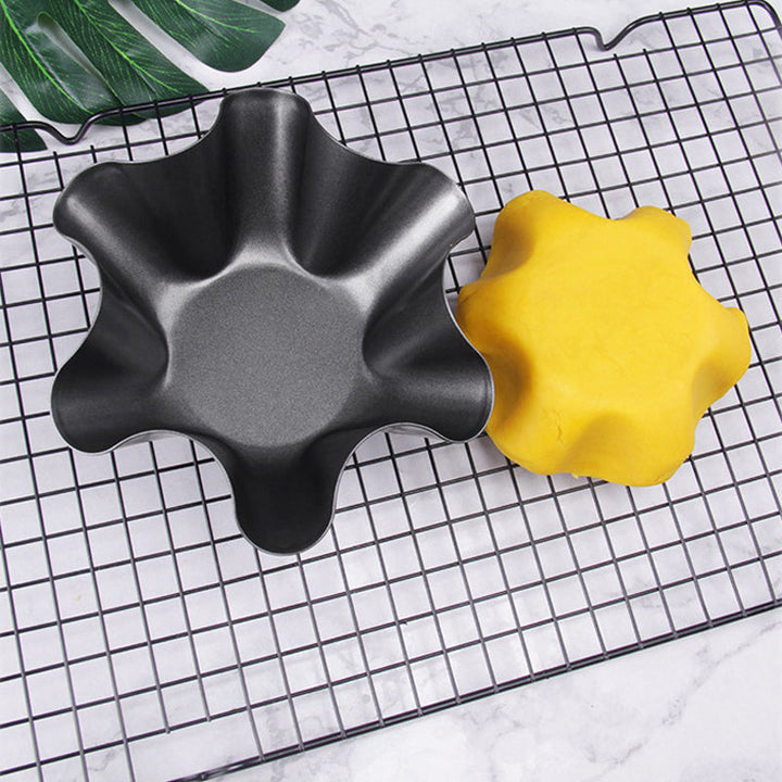 Petal Shape Carbon Steel Baking Bowl | Stornfield