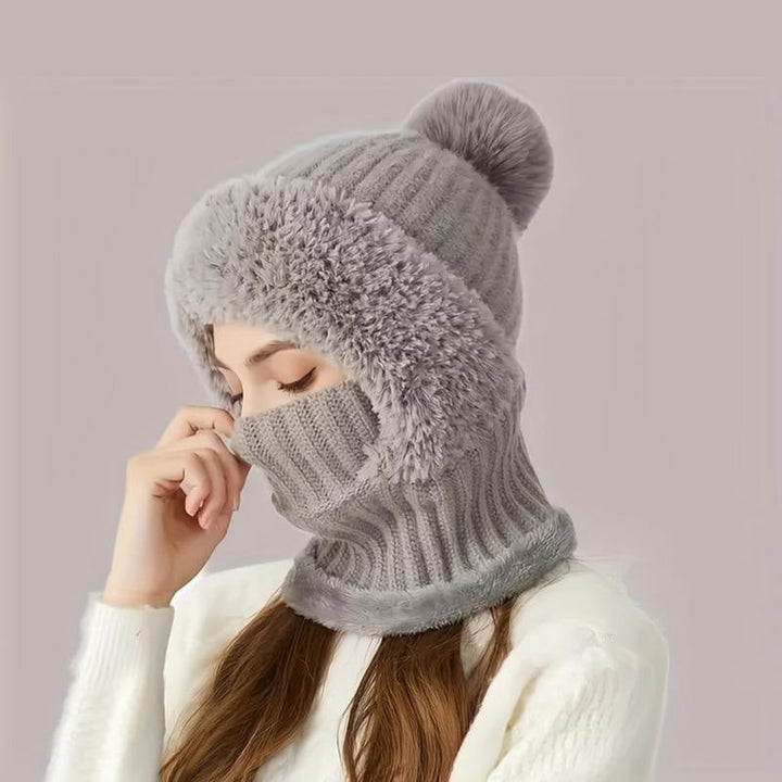 Women's knitted hat for autumn and winter | Stornfield