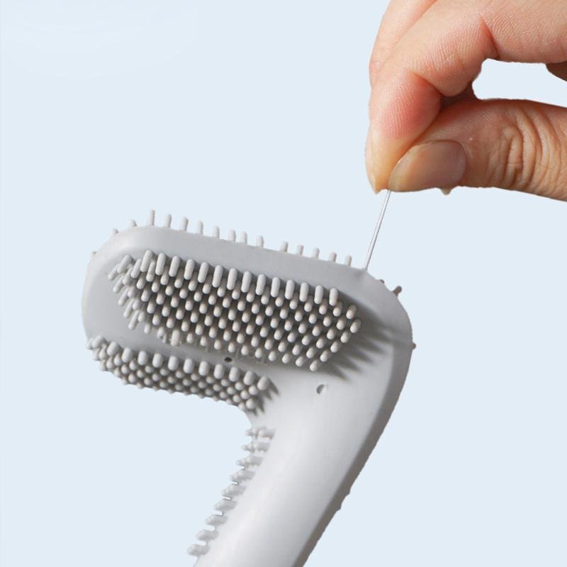 Silicone brush toilet sparkling in no time | Stornfield